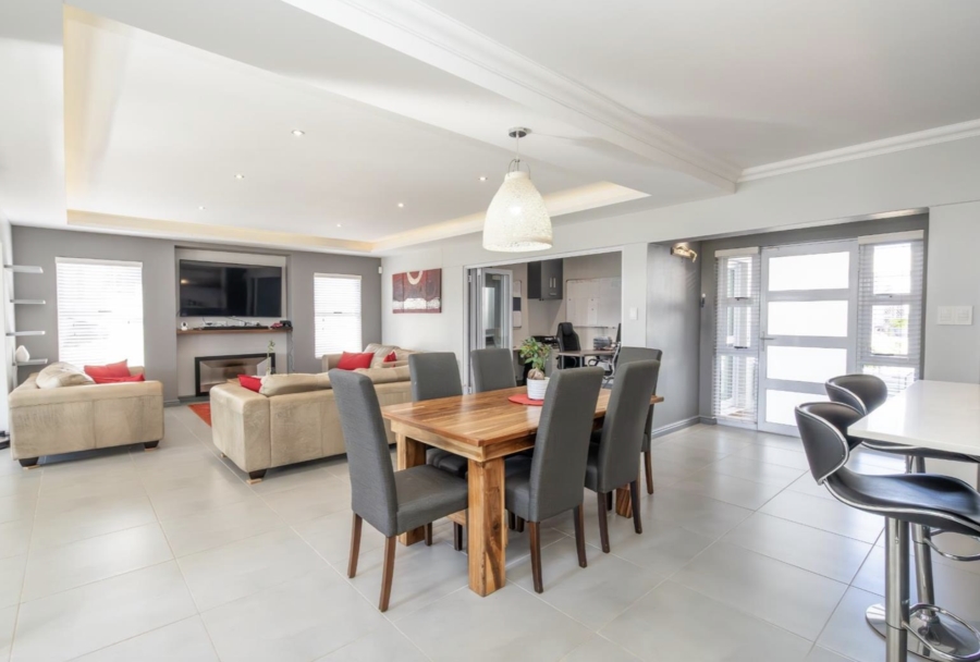 3 Bedroom Property for Sale in Laguna Sands Western Cape
